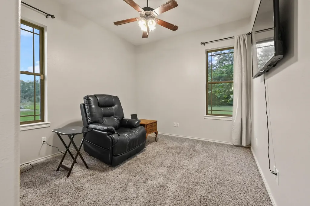 7106 County Road 4729 Commerce TX 75428