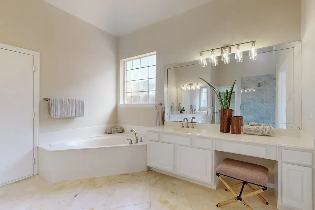 4033 Reading Drive Plano TX 75093