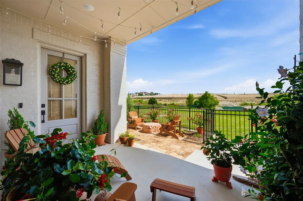 13825 Carnegie Drive Fort Worth TX 76008