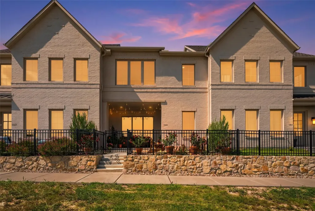 13825 Carnegie Drive Fort Worth TX 76008