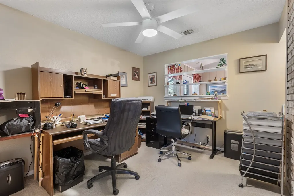 804 Holland Drive Denison TX 75020