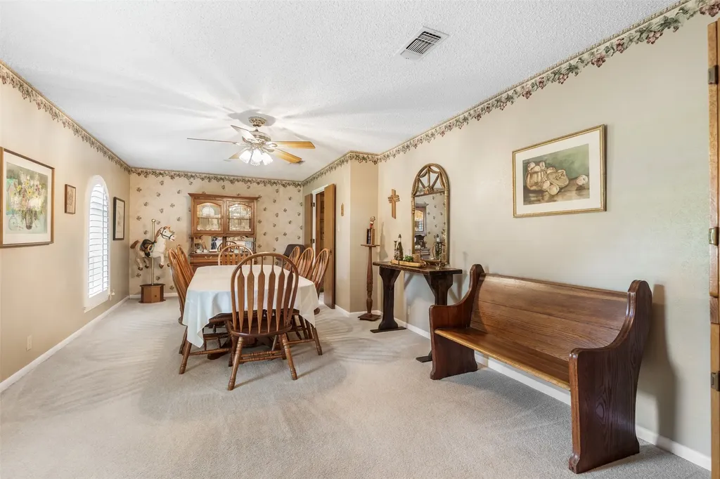804 Holland Drive Denison TX 75020