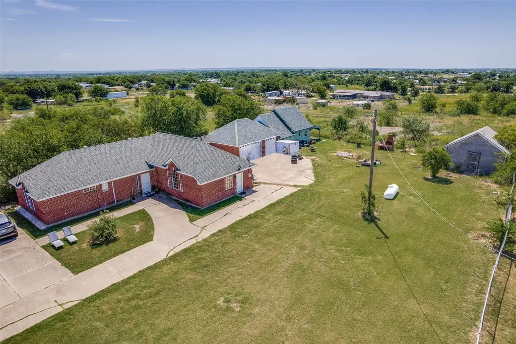 8708 County Road 513 Alvarado TX 76009