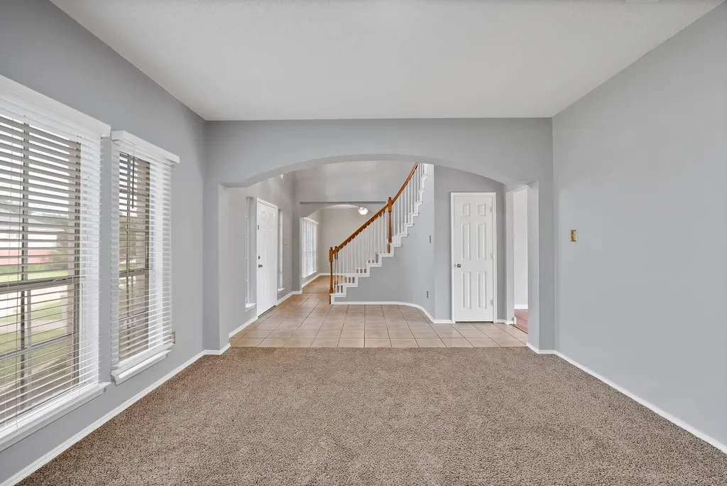 745 Woodridge Drive Desoto TX 75115