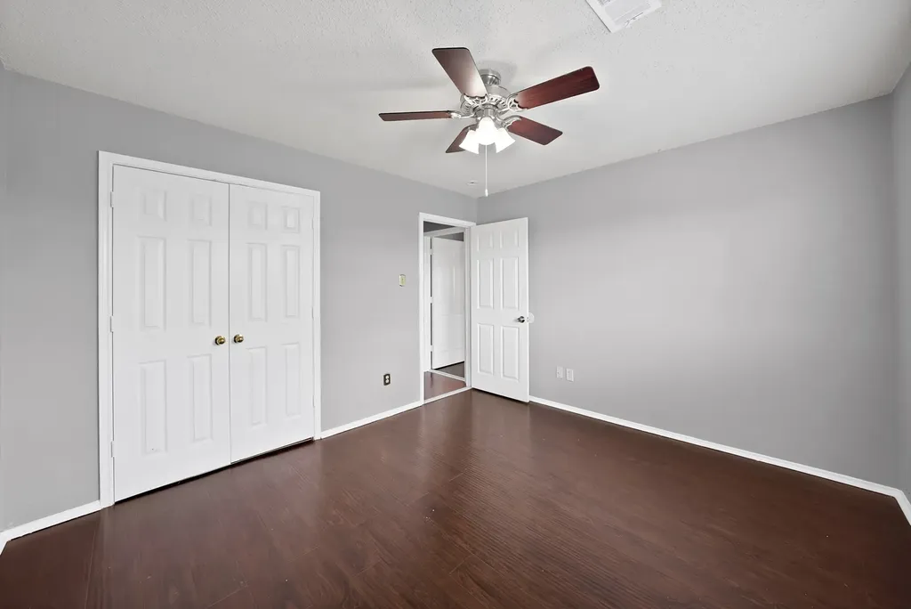 745 Woodridge Drive Desoto TX 75115