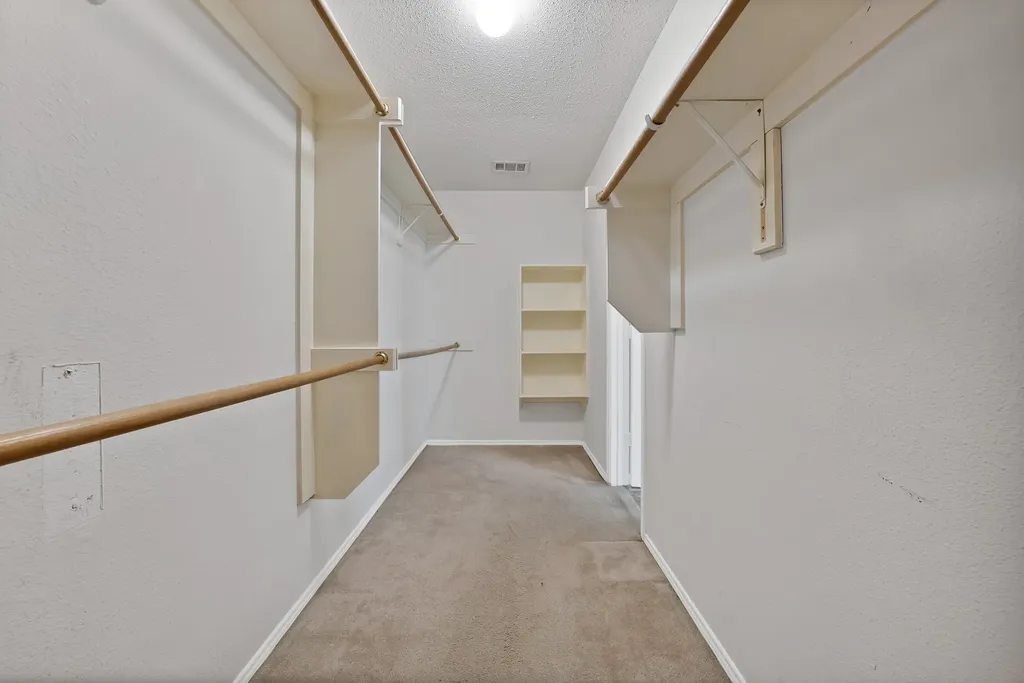 745 Woodridge Drive Desoto TX 75115