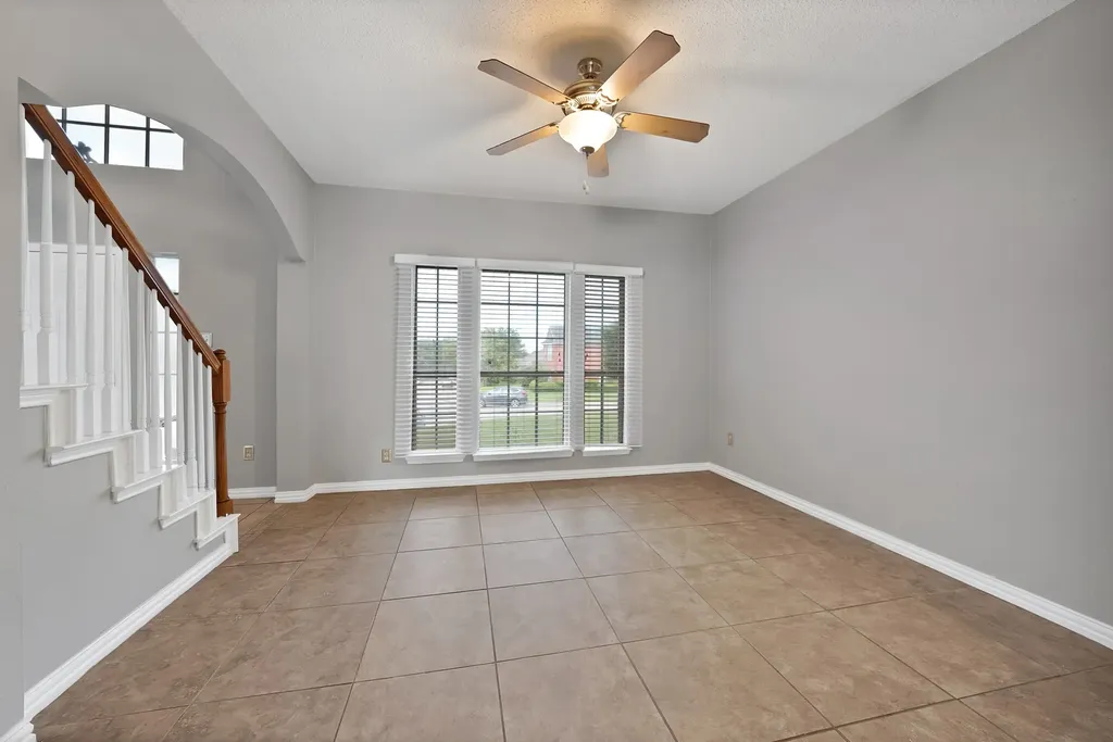 745 Woodridge Drive Desoto TX 75115