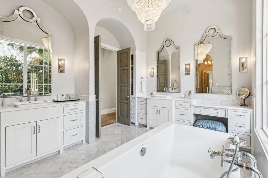 1402 Fountain Grass Court Westlake TX 76262