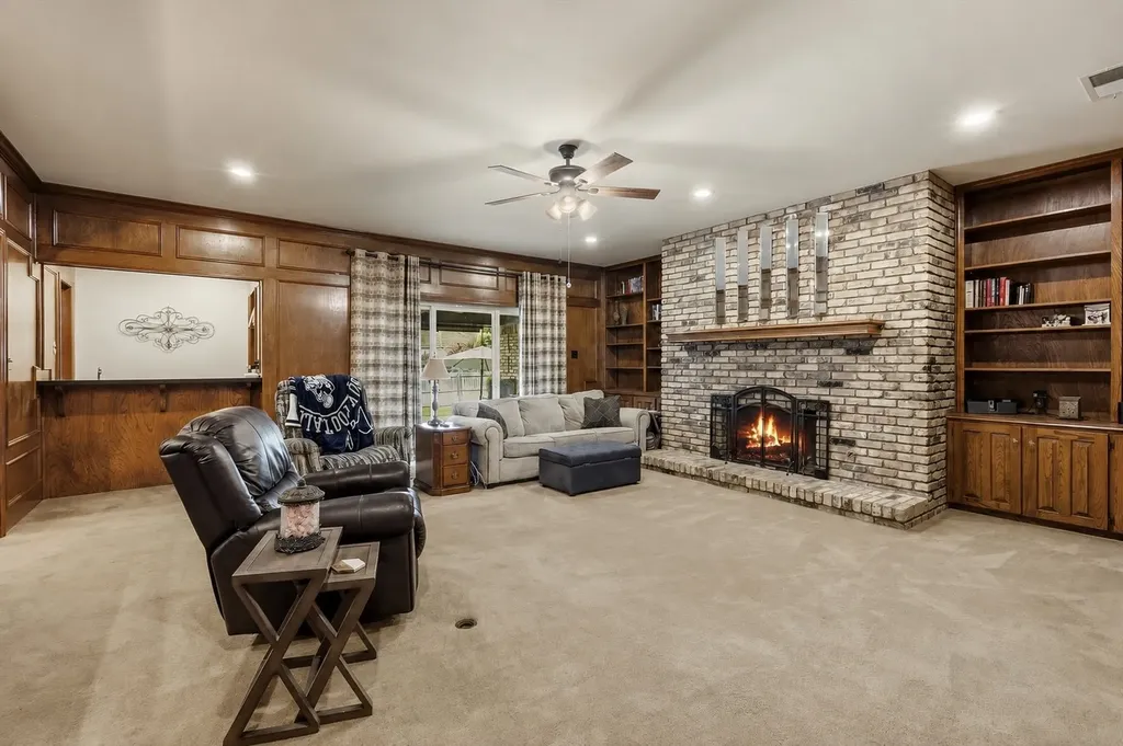 6007 Forestcreek Court Arlington TX 76016
