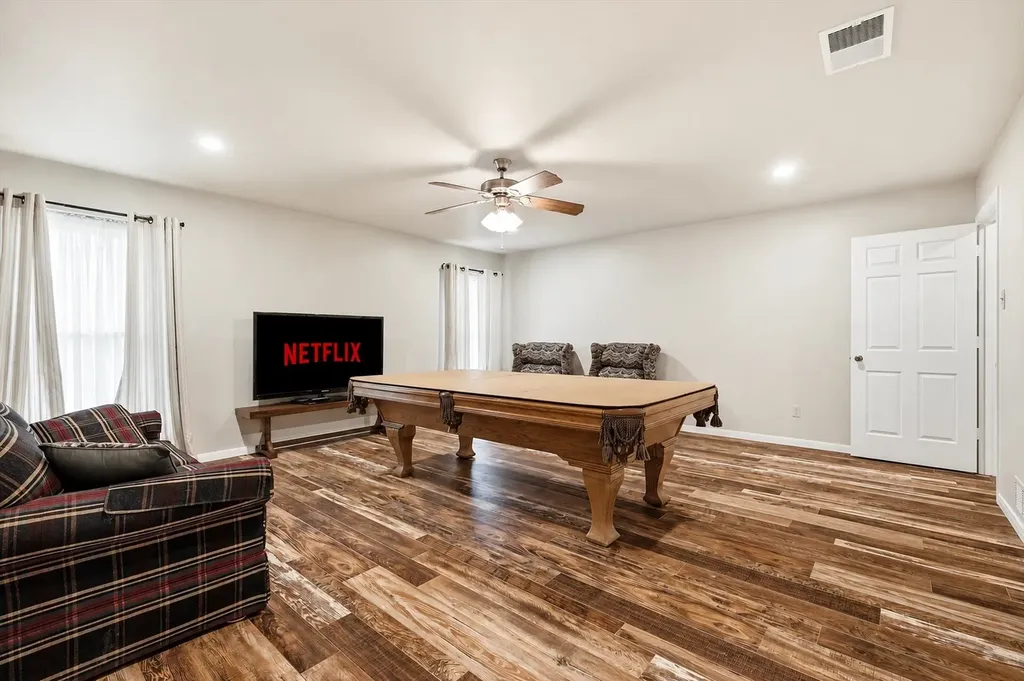 6007 Forestcreek Court Arlington TX 76016