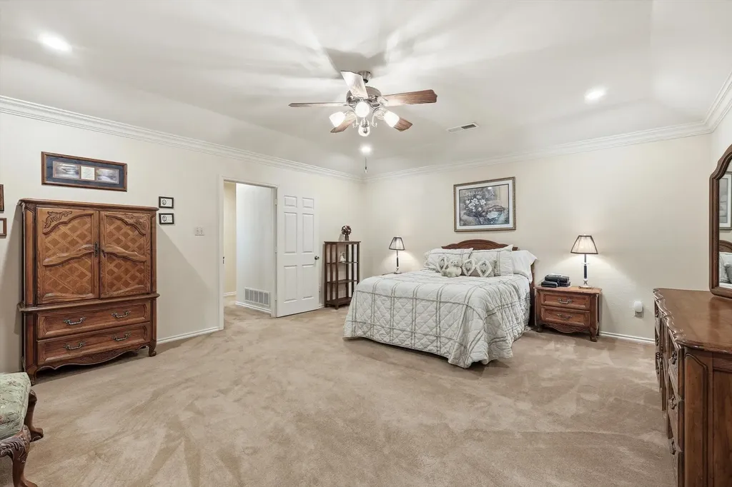 6007 Forestcreek Court Arlington TX 76016