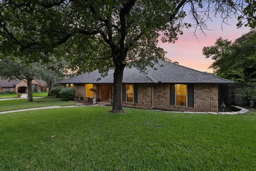 6007 Forestcreek Court Arlington TX 76016