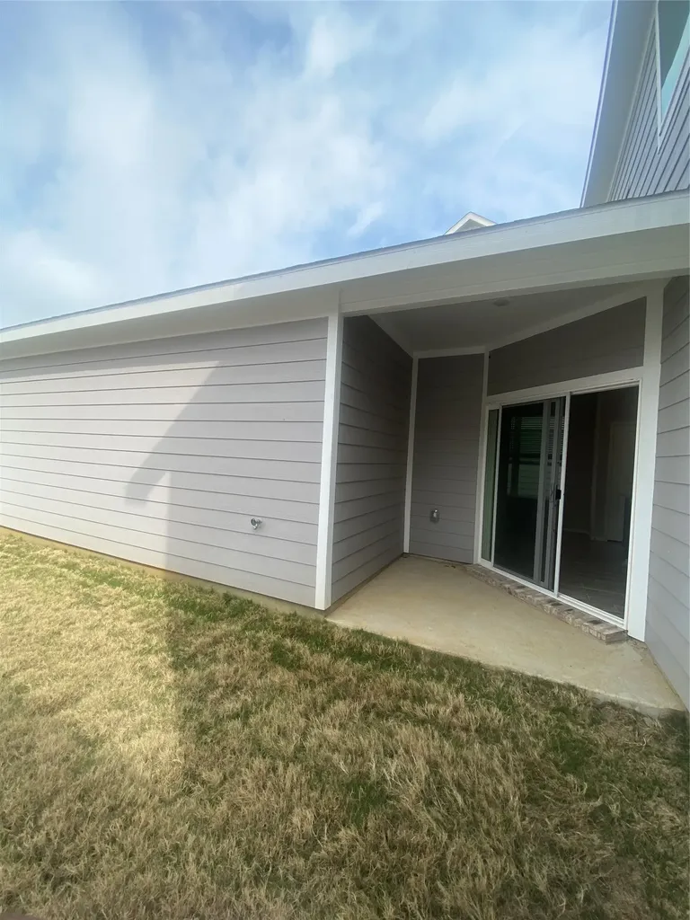 6033 Seguin Court Providence Village TX 76227
