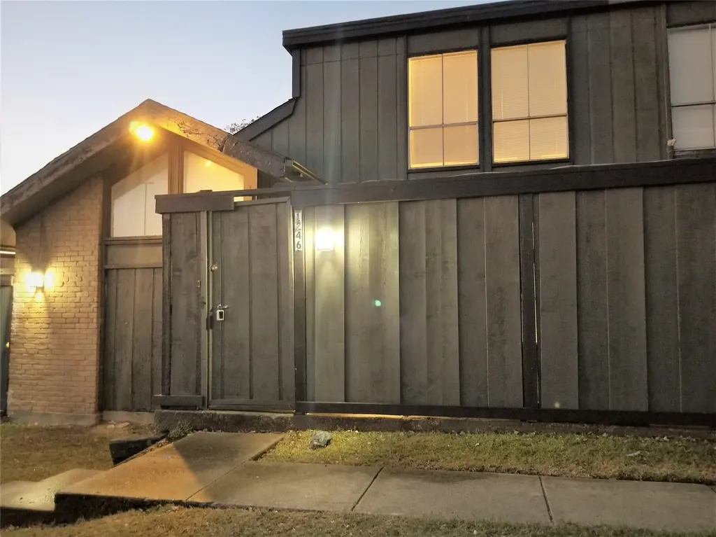 4638 Country Creek Drive Dallas TX 75236