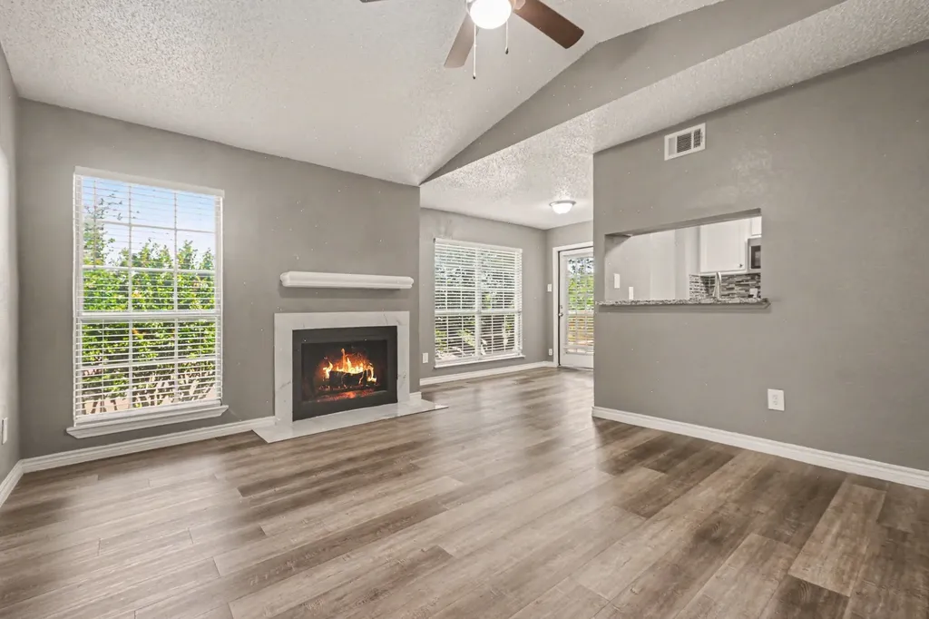 3645 W Northgate Drive Irving TX 75062
