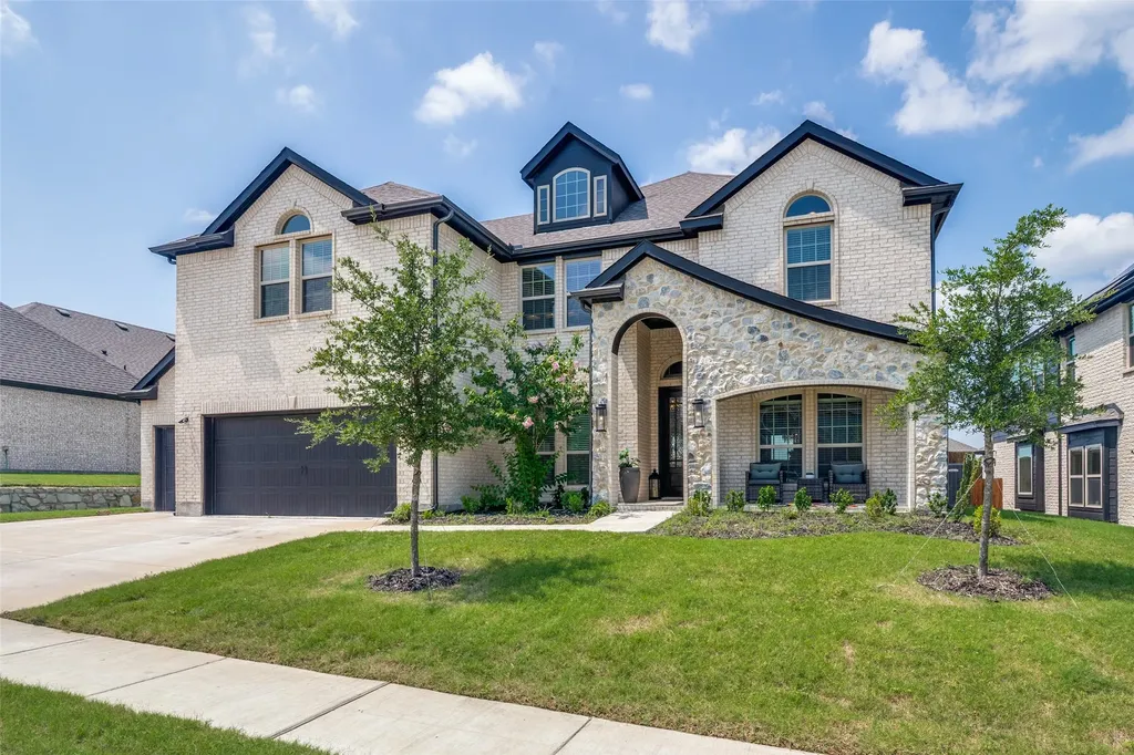 712 Stearman Lane Fate TX 75087