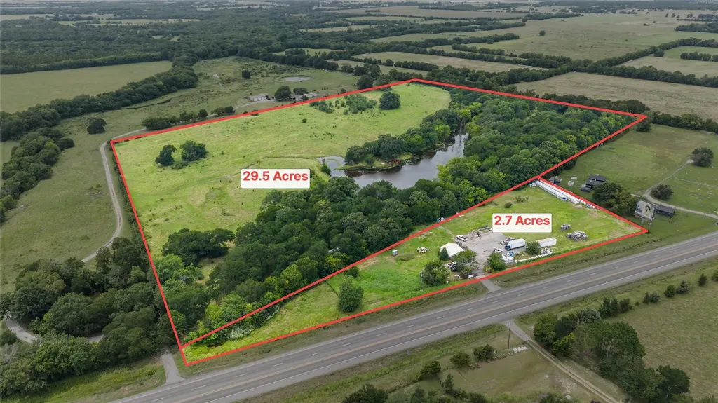 32.243 Acres S Hwy 121 Highway Bonham TX 75418