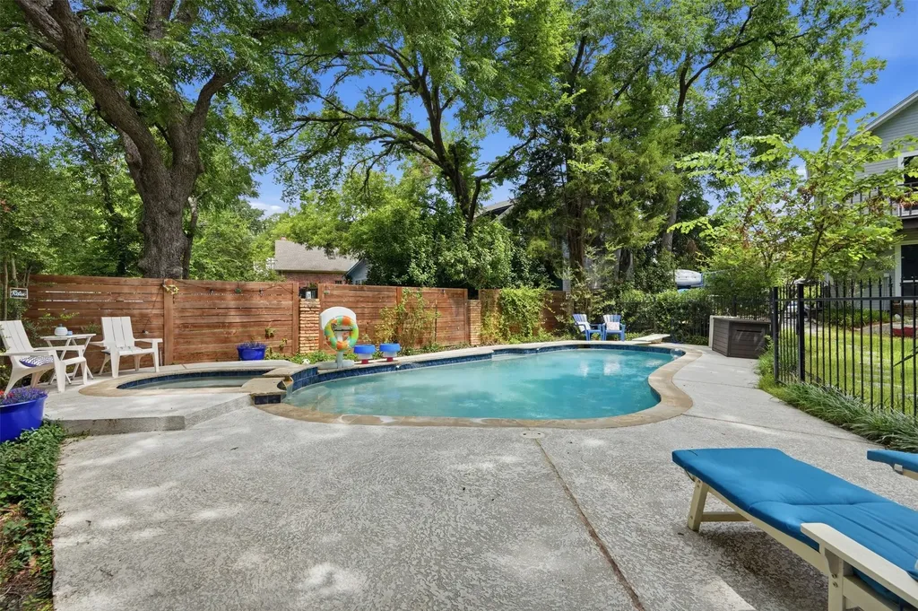 3017 Broken Bow Street Denton TX 76209