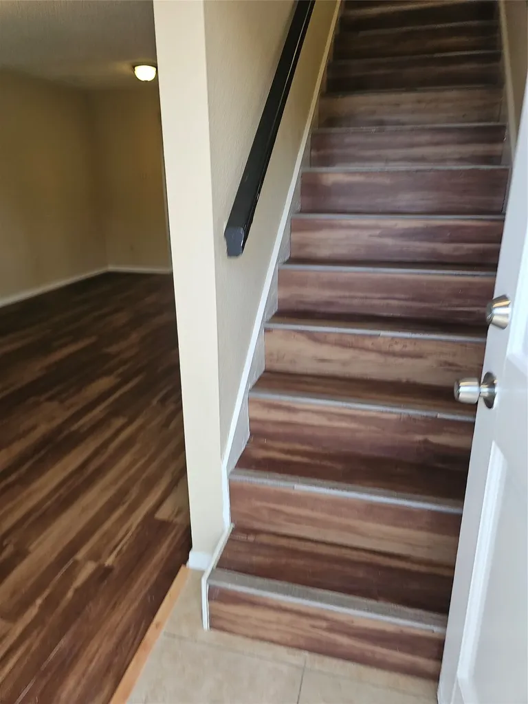 2822 Wimbledon Court Garland TX 75041