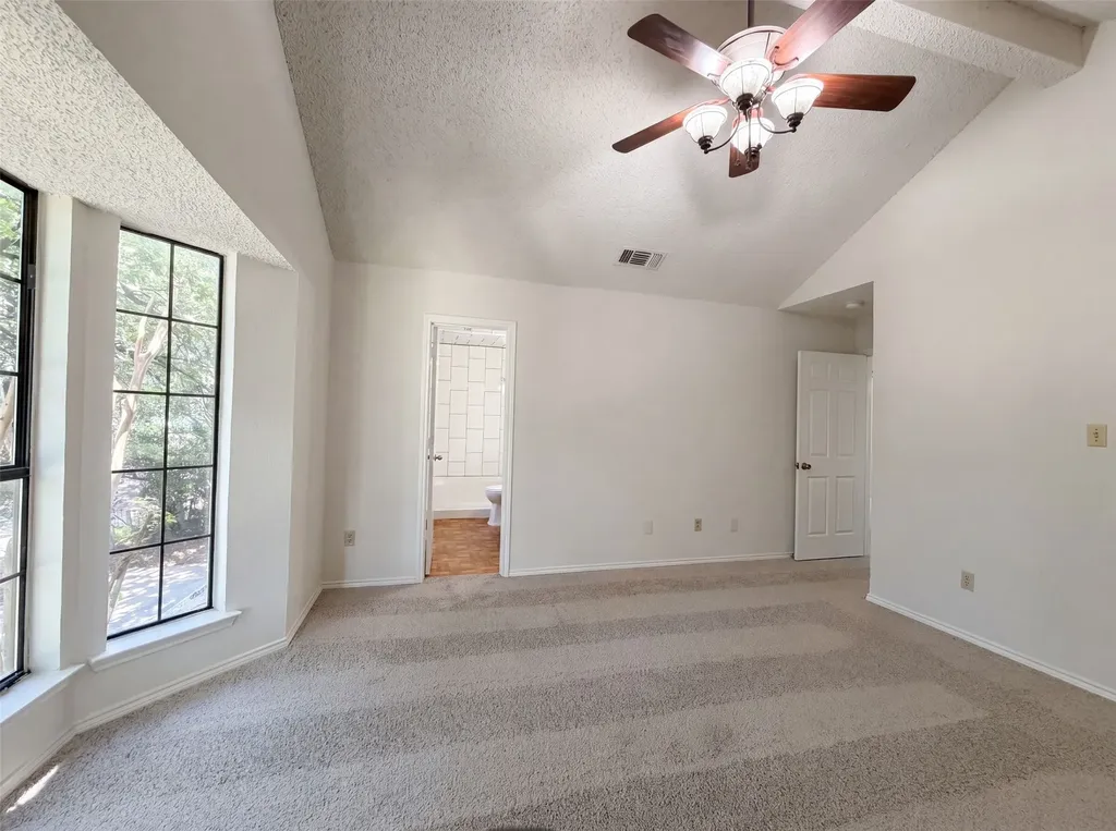 3805 Brookfield Drive Arlington TX 76001