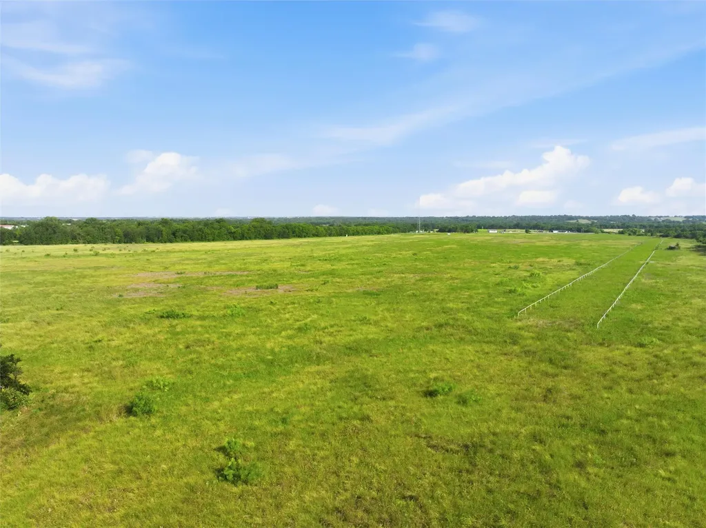 2519 Hwy 7 Highway Chilton TX 76632