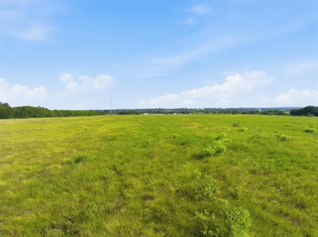 2519 Hwy 7 Highway Chilton TX 76632
