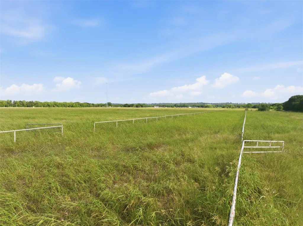 2519 Hwy 7 Highway Chilton TX 76632