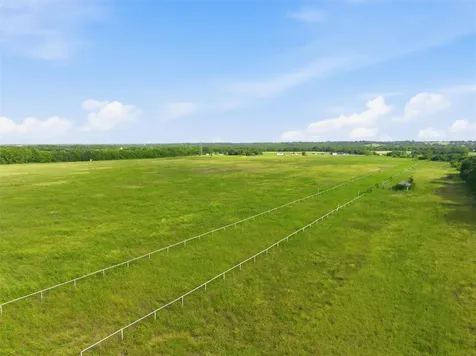 2519 Hwy 7 Highway Chilton TX 76632