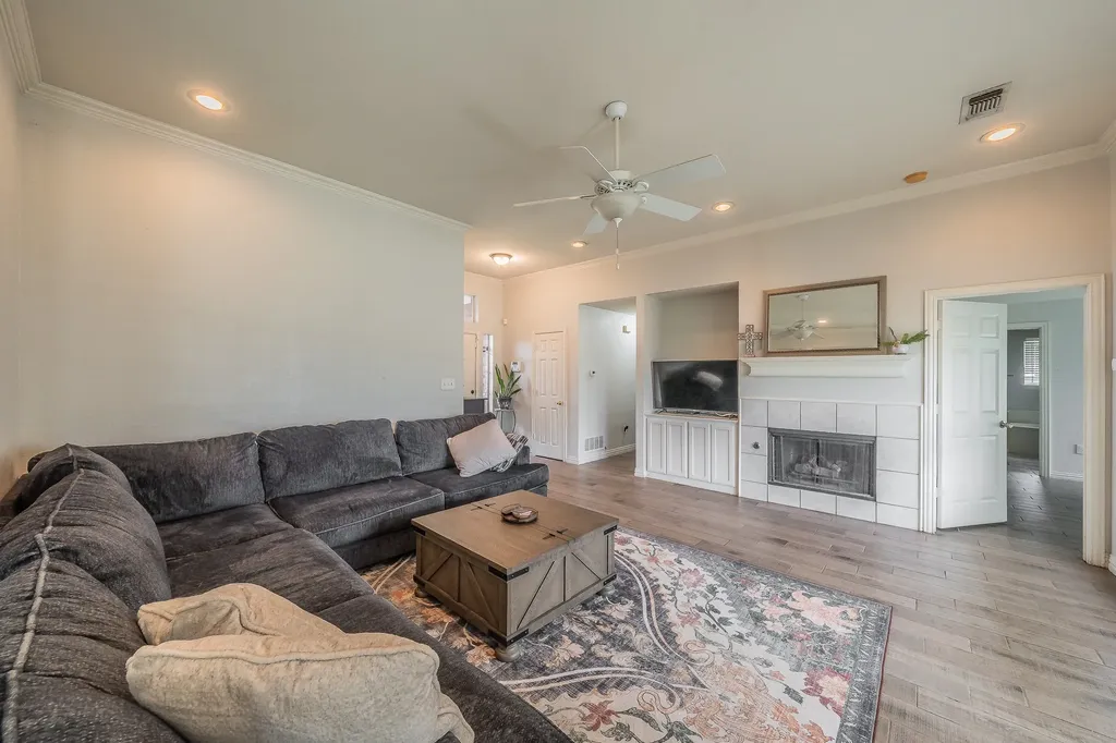 425 Madison Place Ponder TX 76259