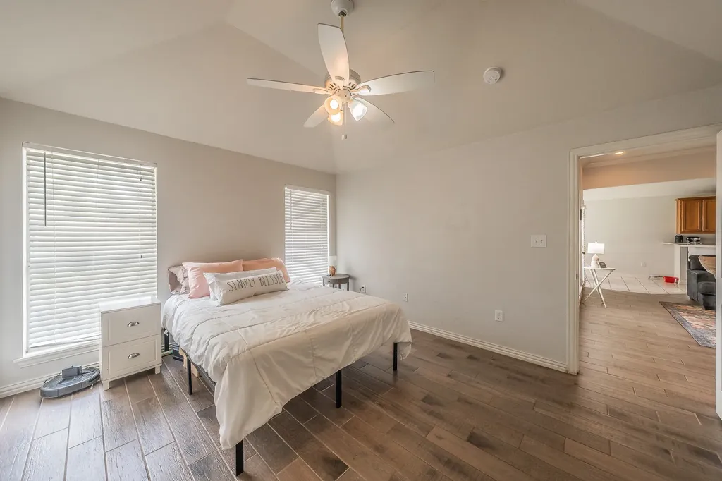 425 Madison Place Ponder TX 76259
