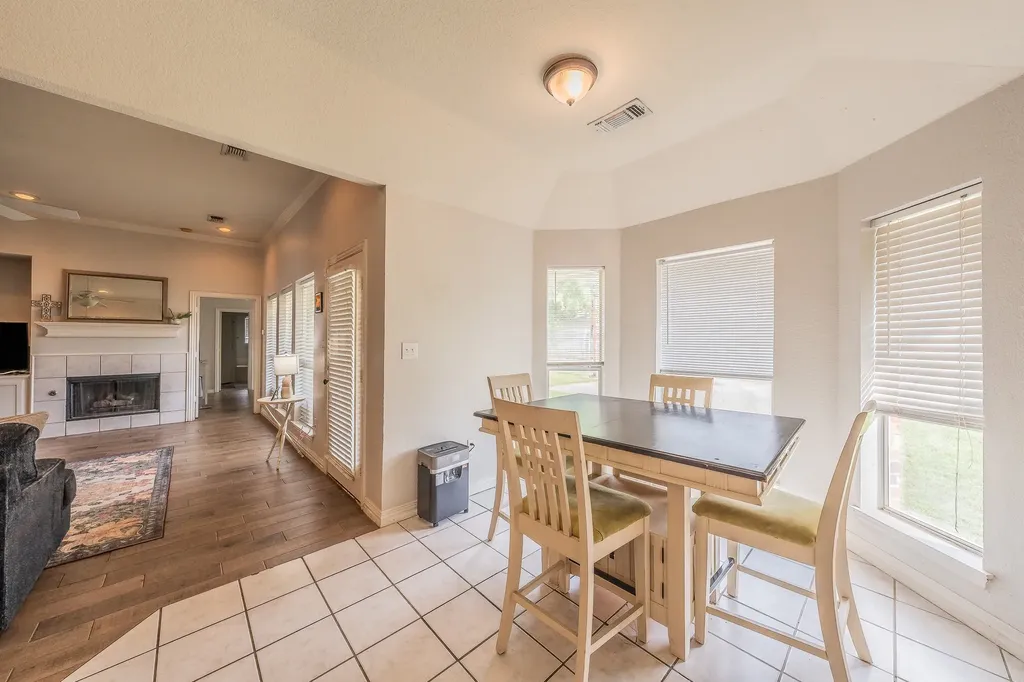 425 Madison Place Ponder TX 76259