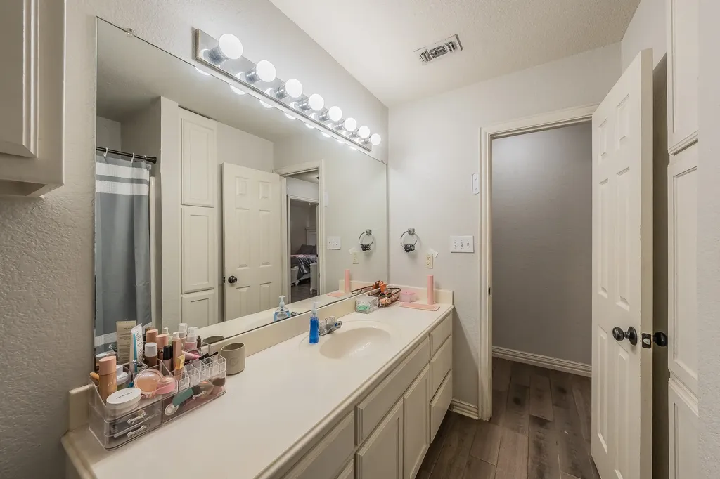 425 Madison Place Ponder TX 76259