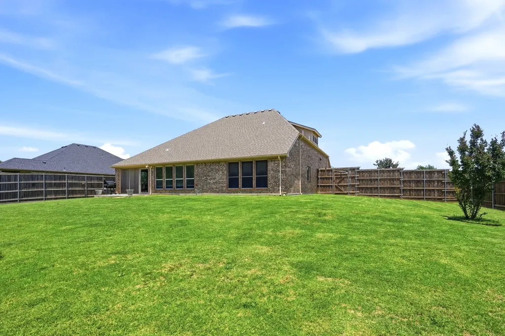 520 Winnetka Drive Oak Point TX 75068