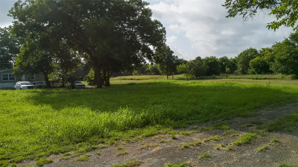 103 Atlantic Street Cleburne TX 76031