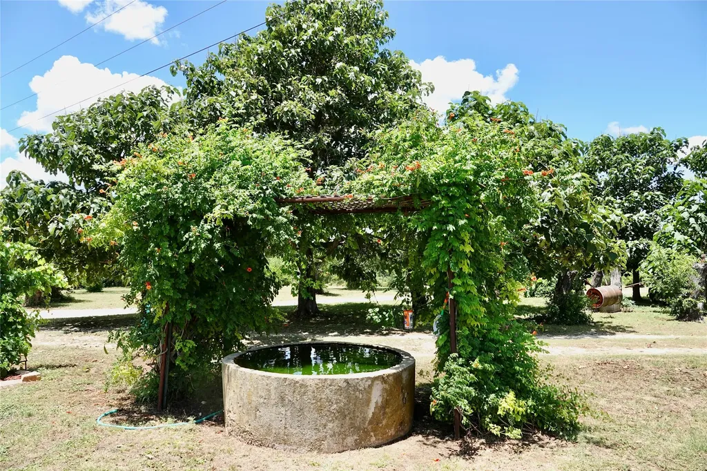170 Cr 505 Goldthwaite TX 76844