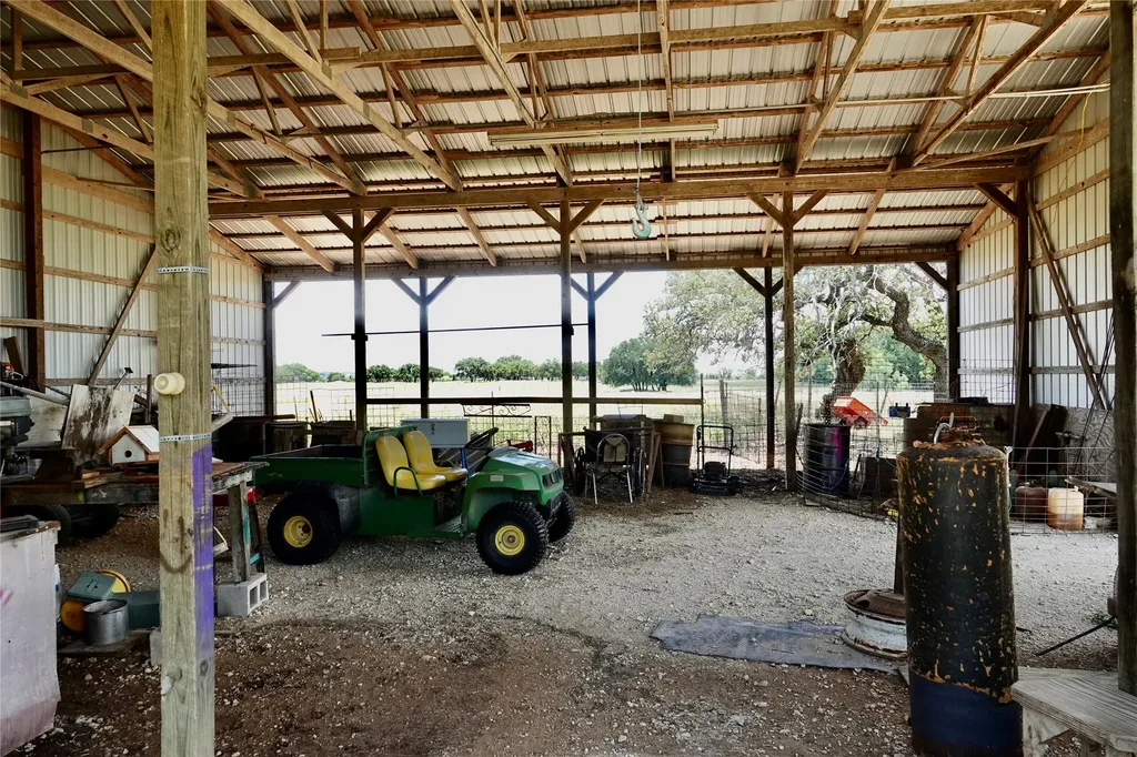 170 Cr 505 Goldthwaite TX 76844