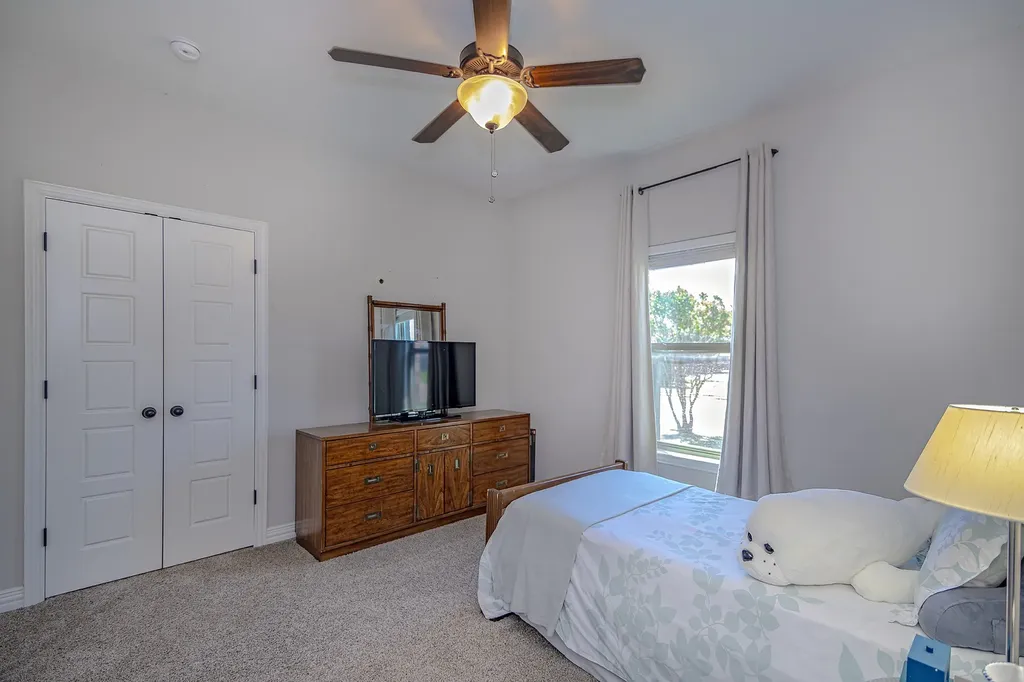 815 Chestnut Grove Drive Cleburne TX 76033