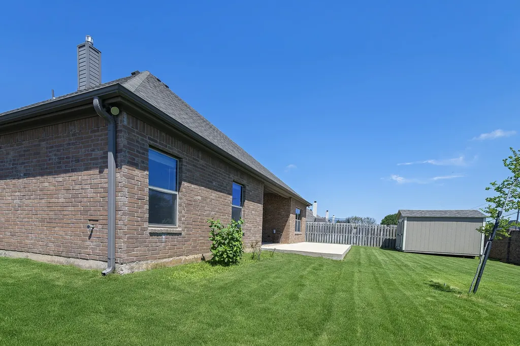 815 Chestnut Grove Drive Cleburne TX 76033
