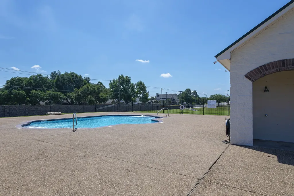 815 Chestnut Grove Drive Cleburne TX 76033
