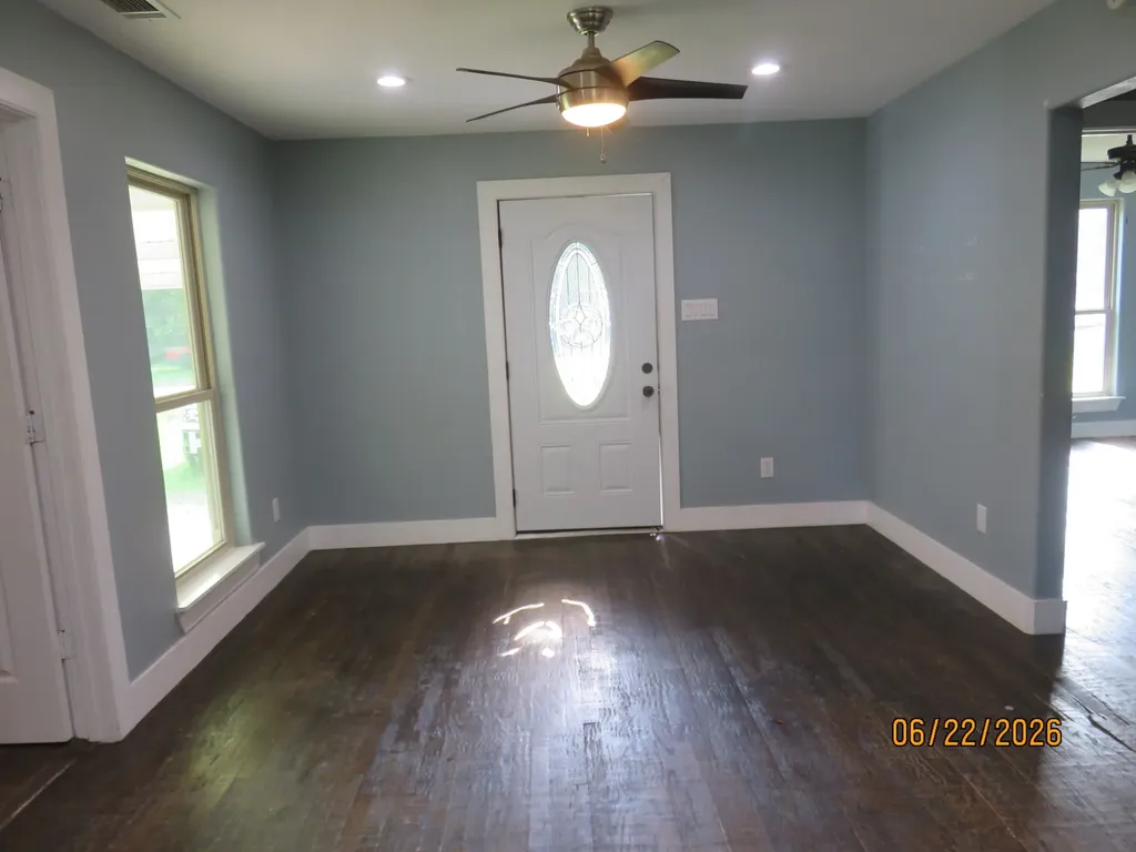 705 S Patterson Street Campbell TX 75422