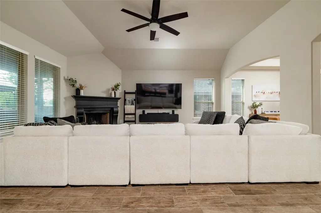 1028 Wildwood Drive Joshua TX 76058