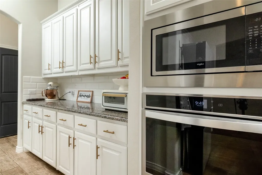 1028 Wildwood Drive Joshua TX 76058
