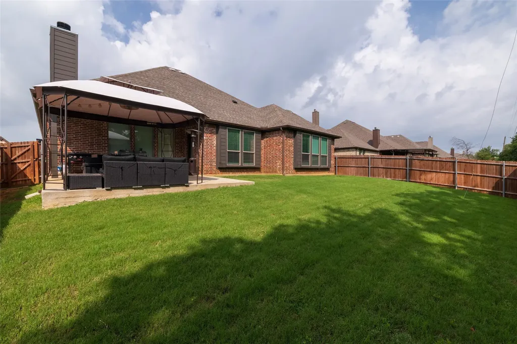 1028 Wildwood Drive Joshua TX 76058