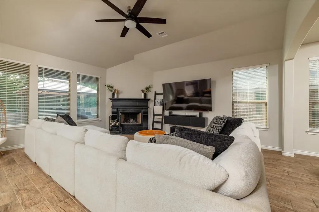 1028 Wildwood Drive Joshua TX 76058