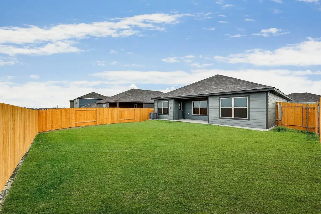 207 Liberty Lane Venus TX 76084