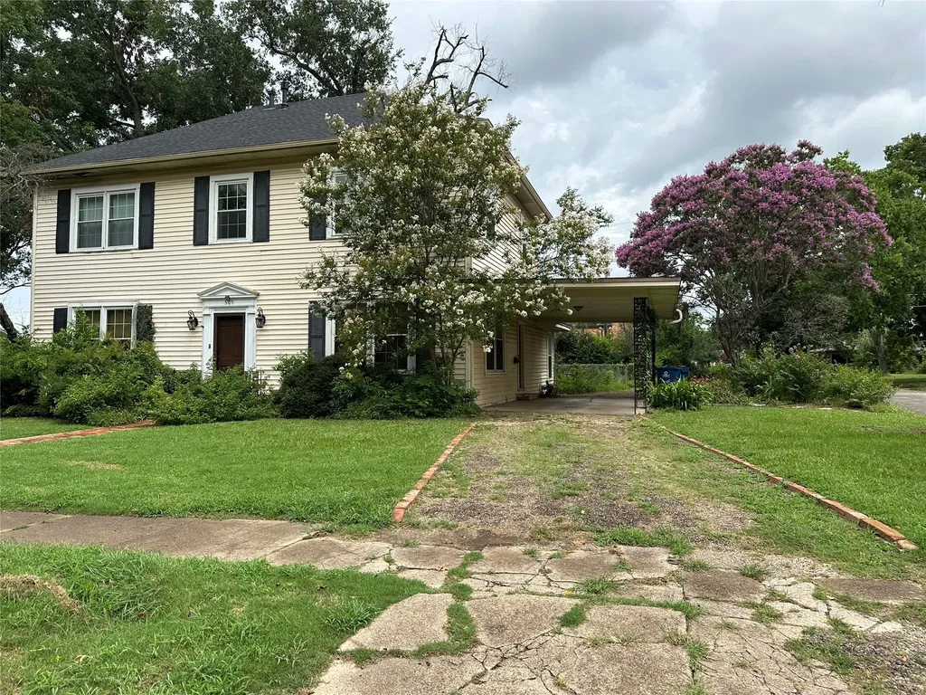 509 E Main Street Mexia TX 76667