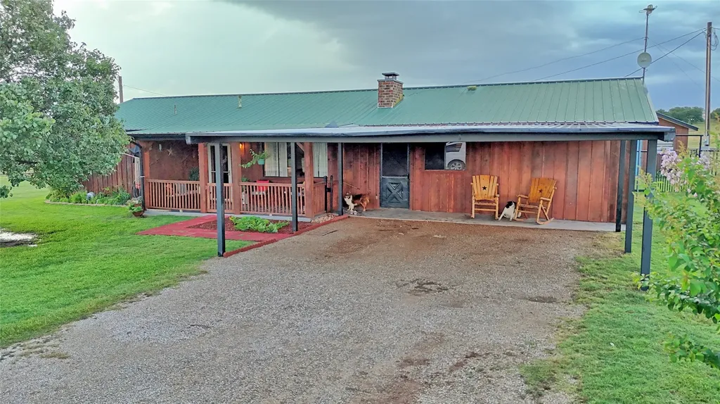 978 Longbranch Road Nocona TX 76255