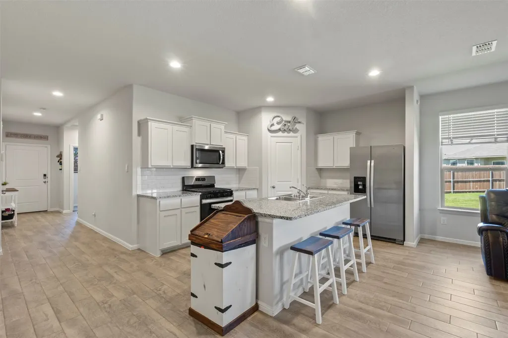 5405 N Wind Lane Fort Worth TX 76179