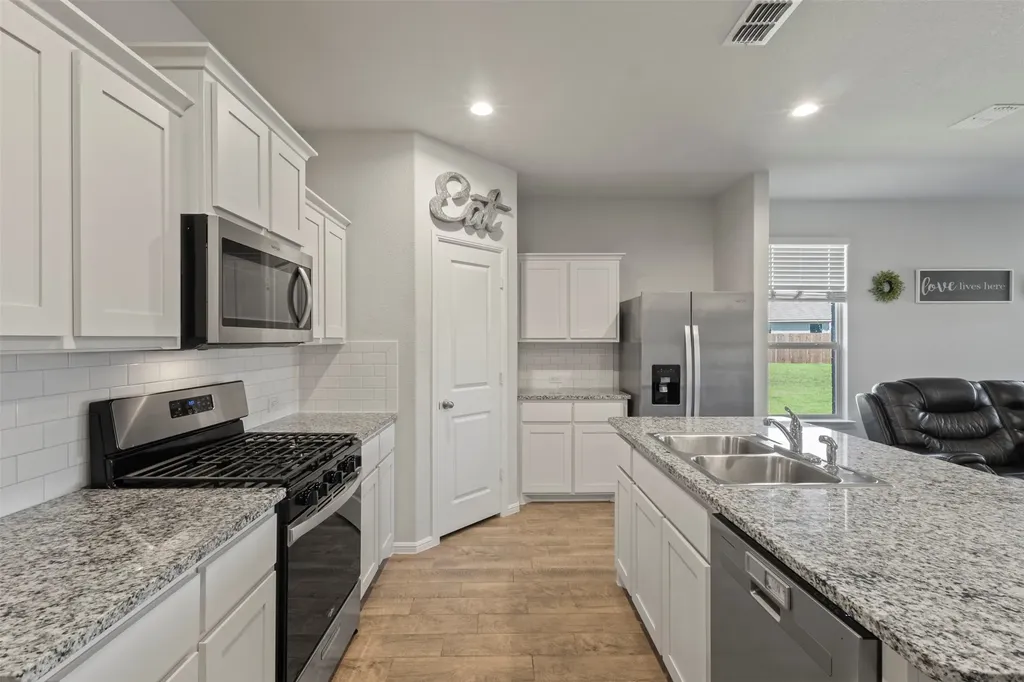 5405 N Wind Lane Fort Worth TX 76179