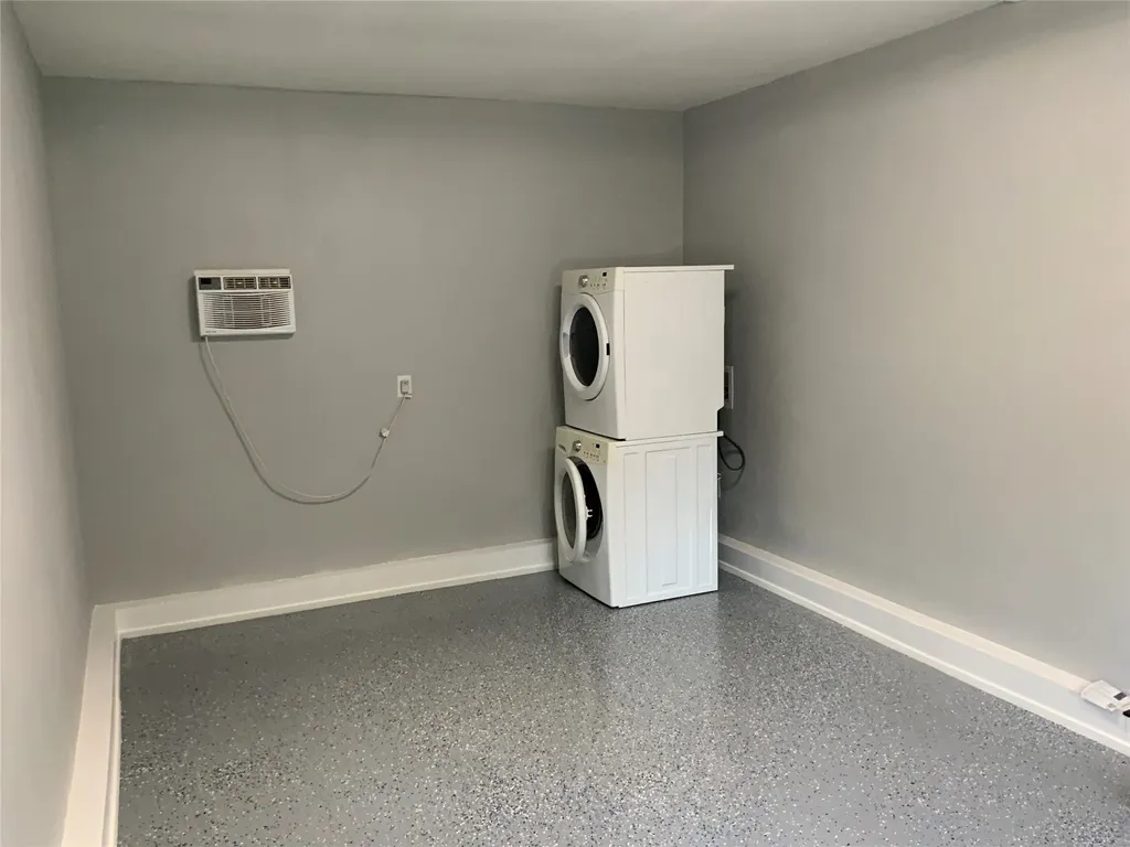 215 S 4th Street Jacksboro TX 76458